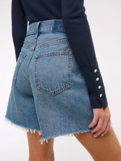 Shorts*Abercrombie & Fitch High Rise Loose Denim Shorts With Fray Hem