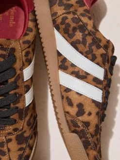 Sneakers*Friends Like These - LaceUp Retro Gumsole Sports Trainers Animal