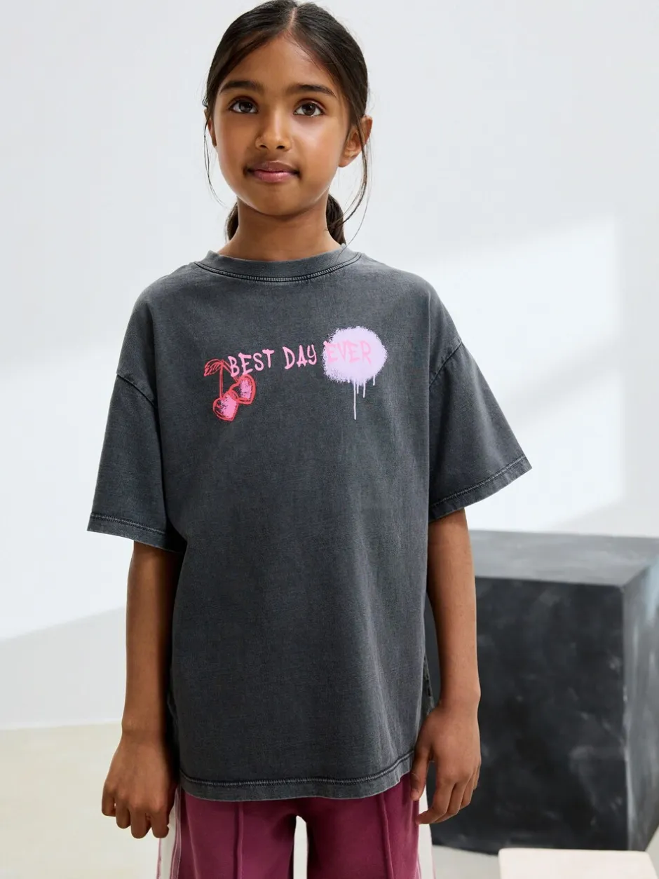 Tops|T-Shirts|Next Antraciet graffiti - Oversized T-shirt met grafische print (3-16jr)