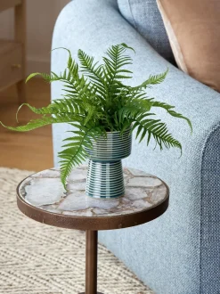 Kunstbloemen*Next Artificial Fern in Ribbed Glaze Pot