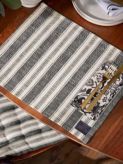 Tafellinnen En Placemats |Bedeck of Belfast Set of 2 Saja Stripe 100% Cotton Placemats Antraciet