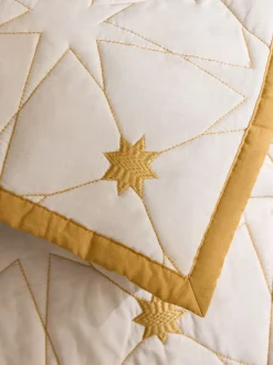 Kussentjes En Plaids|Kussentjes En Plaids|Next Bedsprei met geborduurde sterren