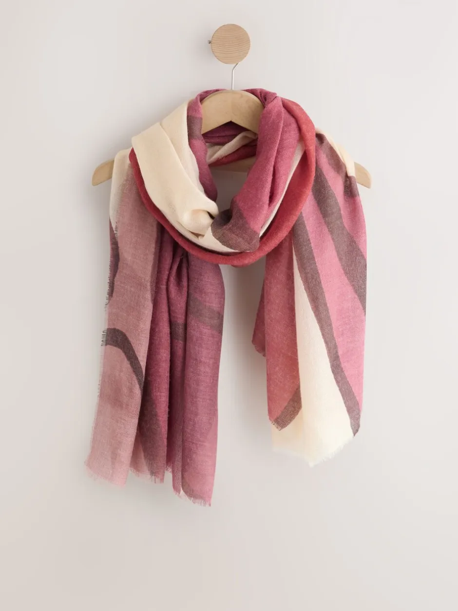 Mutsen, Handschoenen En Sjaals|Next Berry Red Abstract - Lichte sjaal