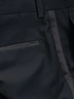 Smokings En Feestkleding|Next - Normale Pasvorm - Pantalon in smokingstijl Biesdetail
