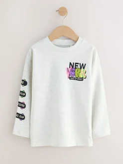 T-Shirts|Tops|Next Blauwgroen/blauw/grijs felle graffiti - 3 Relaxed Fit T-shirts met grafische print en lange mouwen (3-16jr)