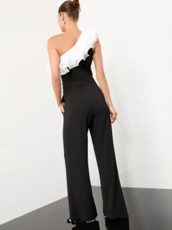 Jumpsuits En Playsuits|Lipsy Blauw/wit - jumpsuit met ruches en een blote schouder