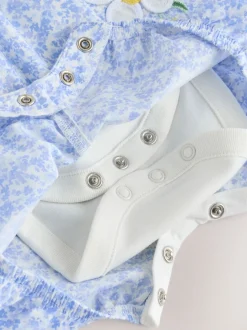 Tuinbroeken|Next Blauw/wit met bloemenprint - Babyset van rompertje met korte mouwen en bretelbroek (0mnd -2jr)