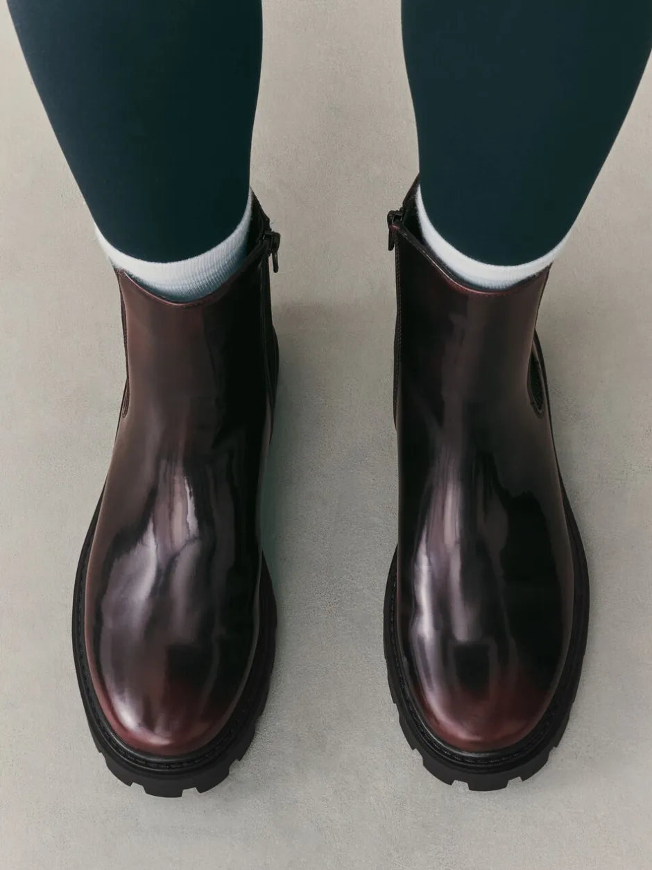 Ruimvallend En Extraruimvallend|Boots|Next - Forever Comfort® Chelsea-enkellaarzen met profielzool Bordeauxrode lak