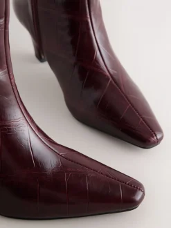 Ruimvallend En Extraruimvallend|Boots*Next - Forever Comfort® - Kniehoge laarzen met gebogen hak Bordeauxrood