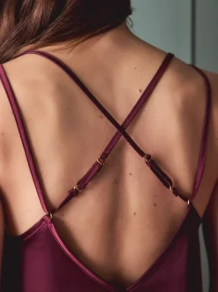 Pyjama's|Alle Nacht- En Loungekleding|Next Bordeauxrood - Pyjama met hemdje met kanten afwerking