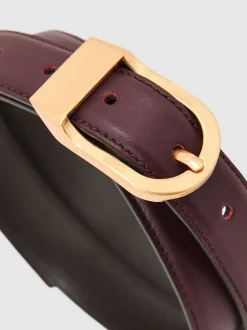 Ceintuurs|Reiss - Hazel Leren Riem met Gebogen Gesp Bordeauxrood