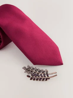 Stropdassen En Pochets|Next - Tie Pocket Square and Brooch Set Bordeauxrood