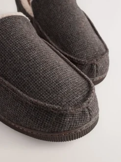 Pantoffels|Next - Closed Back Textured Slippers Bruin