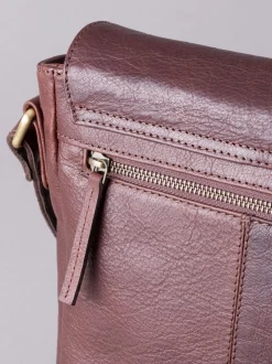 Tassen*Lakeland Leather - Keswick messenger bag, medium Bruin