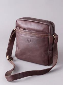 Tassen*Lakeland Leather - kleine Keswick Messenger Bag Bruin