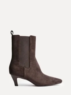 Boots*Linzi - Ritual Kitten Heeled Chelsea Boots Bruin