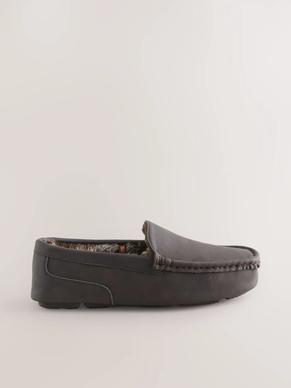 Pantoffels*Next - Moccasinpantoffels met voering van imitatiebont Bruin
