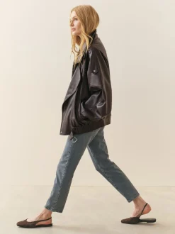 Jassen En Jacks|Nothing Ordinary - Faux Leather Funnel Collared Biker Jacket Bruin