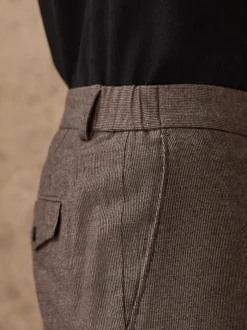 Formele Broek|Broeken En Chino's|Next - Regular Fit Smart Brushed Cotton Textured Trousers Bruin