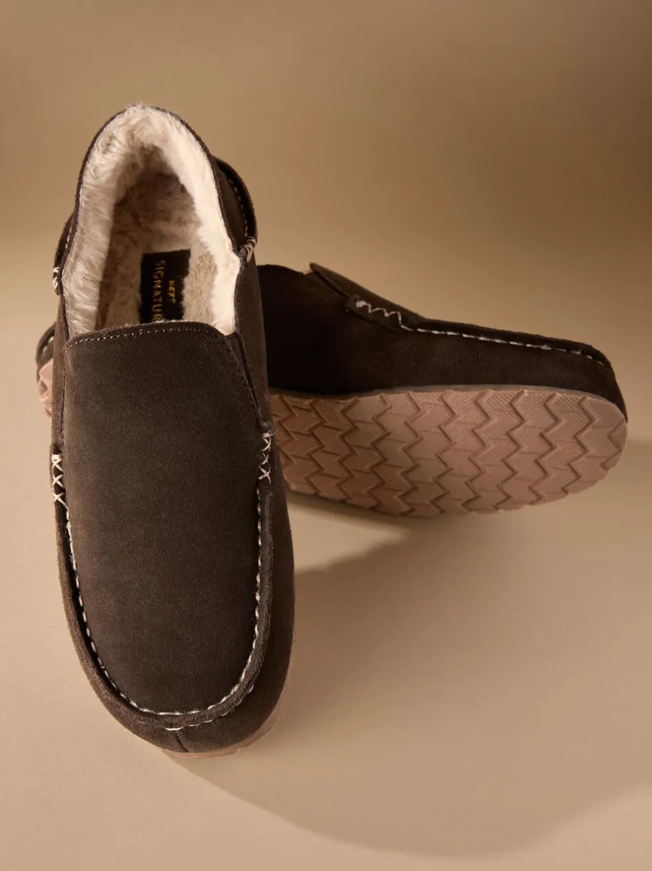 Pantoffels*Next - Signature Kickdown suède moccasinpantoffels Bruin