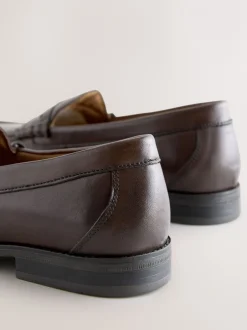 Schoenen|Formele Schoenen*Next - Standaard pasvorm - Leren Penny instappers Bruin