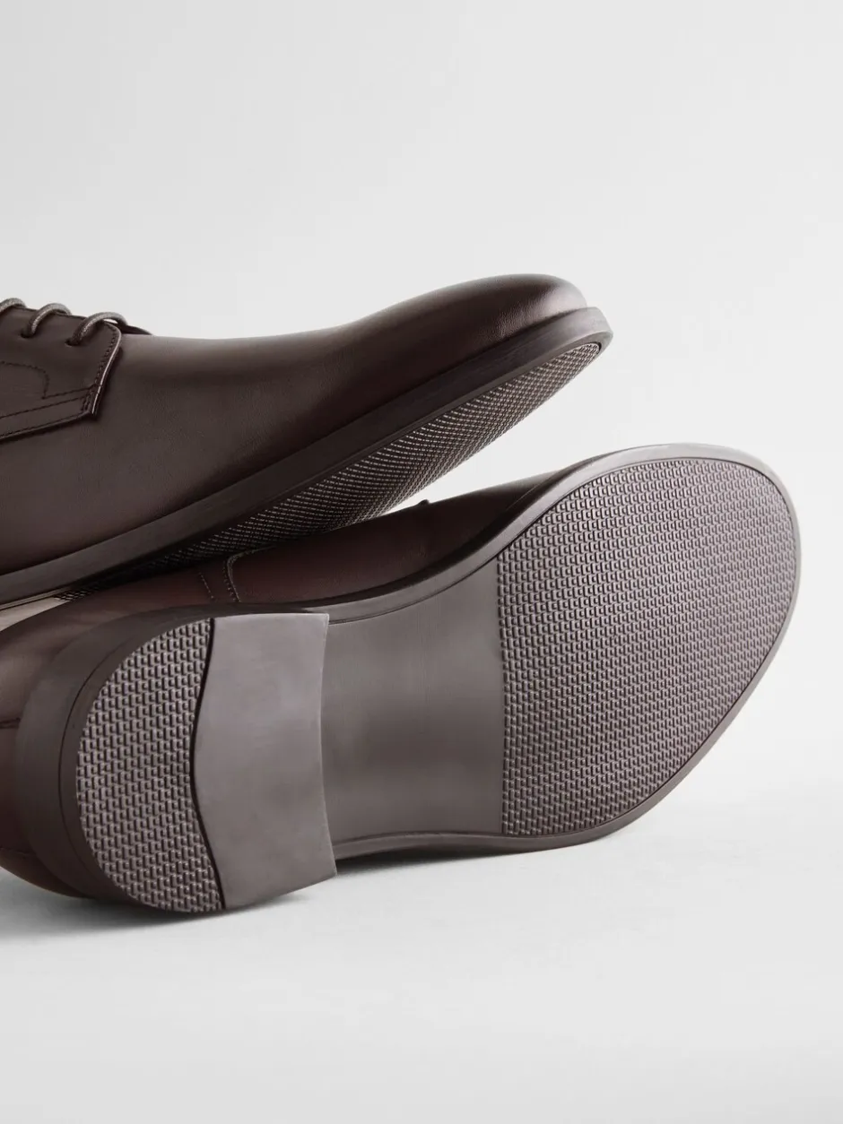 Schoenen|Formele Schoenen|Next - Standaard pasvorm - Egaal leren derbyschoenen Bruin