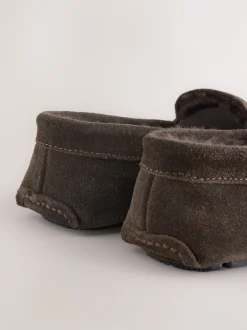 Pantoffels|Next - Suède mocassinpantoffels met voering van imitatiebont Bruin