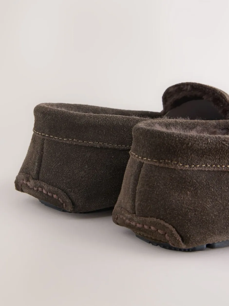 Pantoffels|Next - Suède mocassinpantoffels met voering van imitatiebont Bruin