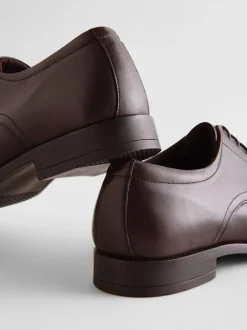 Schoenen|Formele Schoenen|Next - Wijde pasvorm - Egaal leren derbyschoenen Bruin