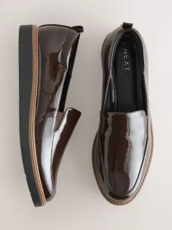 Ruimvallend En Extraruimvallend|Lage Schoenen|Next - Forever Comfort® Slip On Clean Chunky Sole Loafers Bruin gepantenteerd