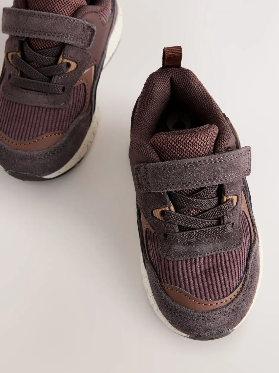 Sneakers|Next Bruin met beer - Elastische sportschoenen