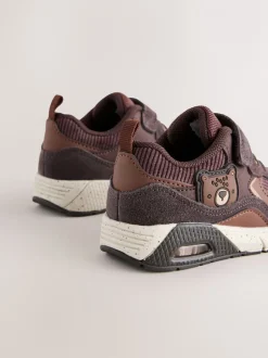 Sneakers|Next Bruin met beer - Elastische sportschoenen