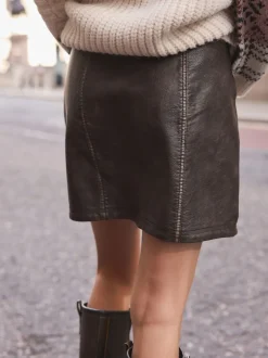 Rokken|Next - Minirok van imitatieleer Bruin met distressed-effect