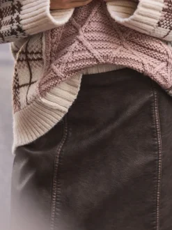 Rokken|Next - Minirok van imitatieleer Bruin met distressed-effect