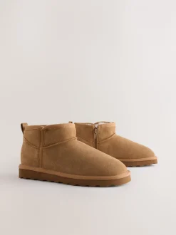 Ruimvallend En Extraruimvallend|Boots|Next - Waterafstotende enkellaarzen van imitatiebont Bruin suède