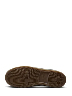 Sneakers|Nike Bruin/wit - Court Vision lage sneakers
