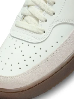 Sneakers|Nike Bruin/wit - Court Vision lage sneakers