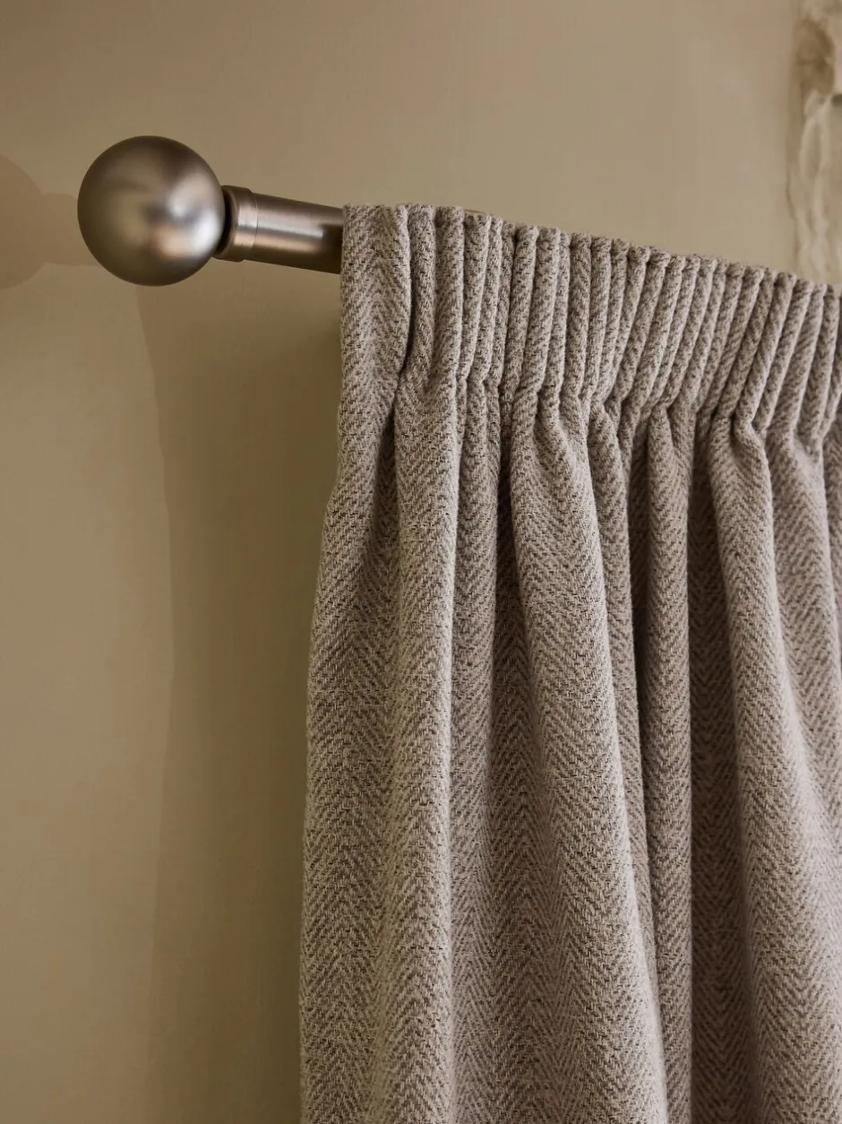 Gordijnen|Gordijnen|Next Brushed Herringbone Pencil Pleat Blackout Thermal Curtains Natuurlijk