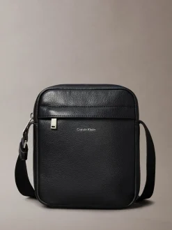 Tassen*Calvin Klein Raised Reporter Bag