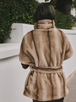 Jassen En Jacks|Next Camel - Faux Fur Tie Waisted Gilet