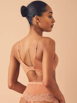 Beha's*Next Caramel-nude - A-E Afvlakkende Ultimate Comfort Beha's 2 Verpakking