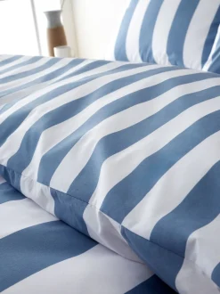 Catherine Lansfield*Catherine Lansfield - Cove - Omkeerbare gestreepte dekbedovertrekset Chambray blauw