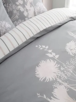 Catherine Lansfield|Catherine Lansfield - Meadowsweet omkeerbare dekbedovertrekset met bloemenprint Grijs