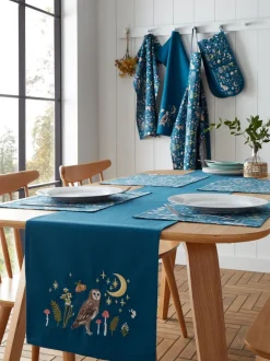 Catherine Lansfield|Tafellinnen En Placemats |Catherine Lansfield Enchanted Twilight Animals Dining Table Runner