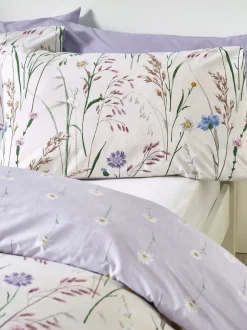 Catherine Lansfield|Catherine Lansfield Grasmere omkeerbare dekbedset met bloemenprint