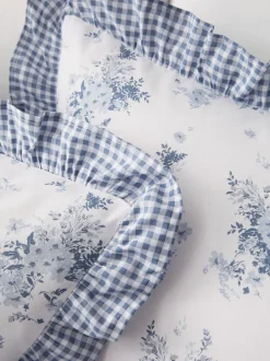 Catherine Lansfield*Catherine Lansfield Lucie Floral Frill Reversible Duvet Cover Set