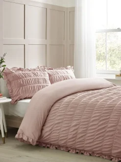 Catherine Lansfield|Catherine Lansfield Seersucker Frill Duvet Cover Set Roze