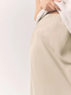 Rokken|Next Champagne-goud - Satijnen midirok