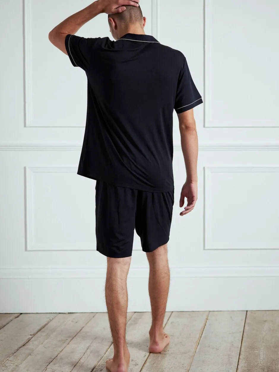 Pyjama's*Chelsea Peers TENCEL™ modal pyjamaset met korte mouwen en knopen