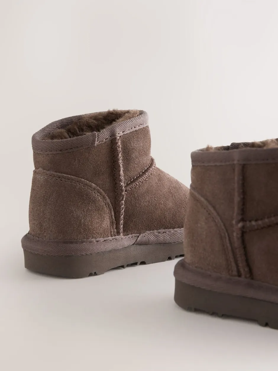 Boots*Next Chocolade Bruin Waterafstotend - Suède instaplaarzen